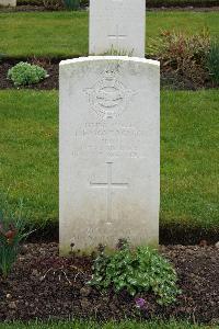 Harrogate (Stonefall) Cemetery - Montagnon, Hubert Etienne